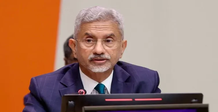 Jaishankar Highlights Trust Deficit and Calls for Sovereign Equality at SCO Meeting in Islamabad